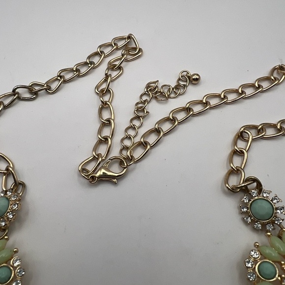 2 statement necklaces - Picture 9 of 16